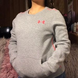 Under Armour Semi Fitted SweatShirt